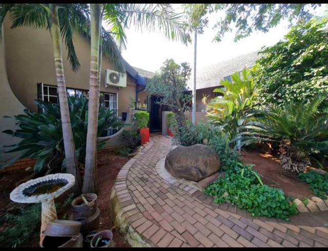 5 BEDROOM HOUSE FOR SALE IN WONDERBOOM